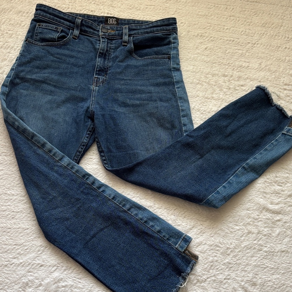 Urban Outfitters Two-Tone High-Rise Jeans in Dark and Medium Blue